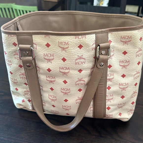 MCM tote - Picture 6 of 15